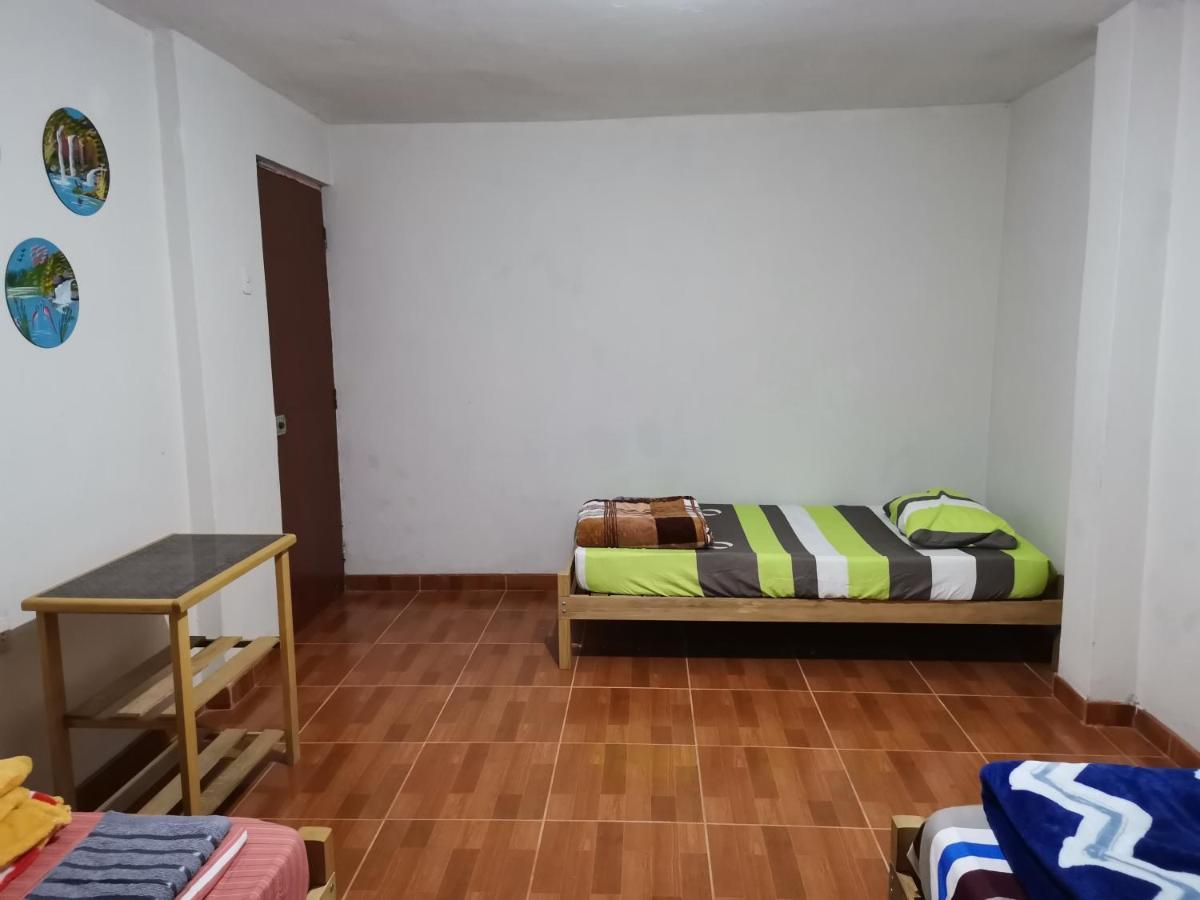 5Min Airport - Super Host Bed and Breakfast Lima Exteriör bild